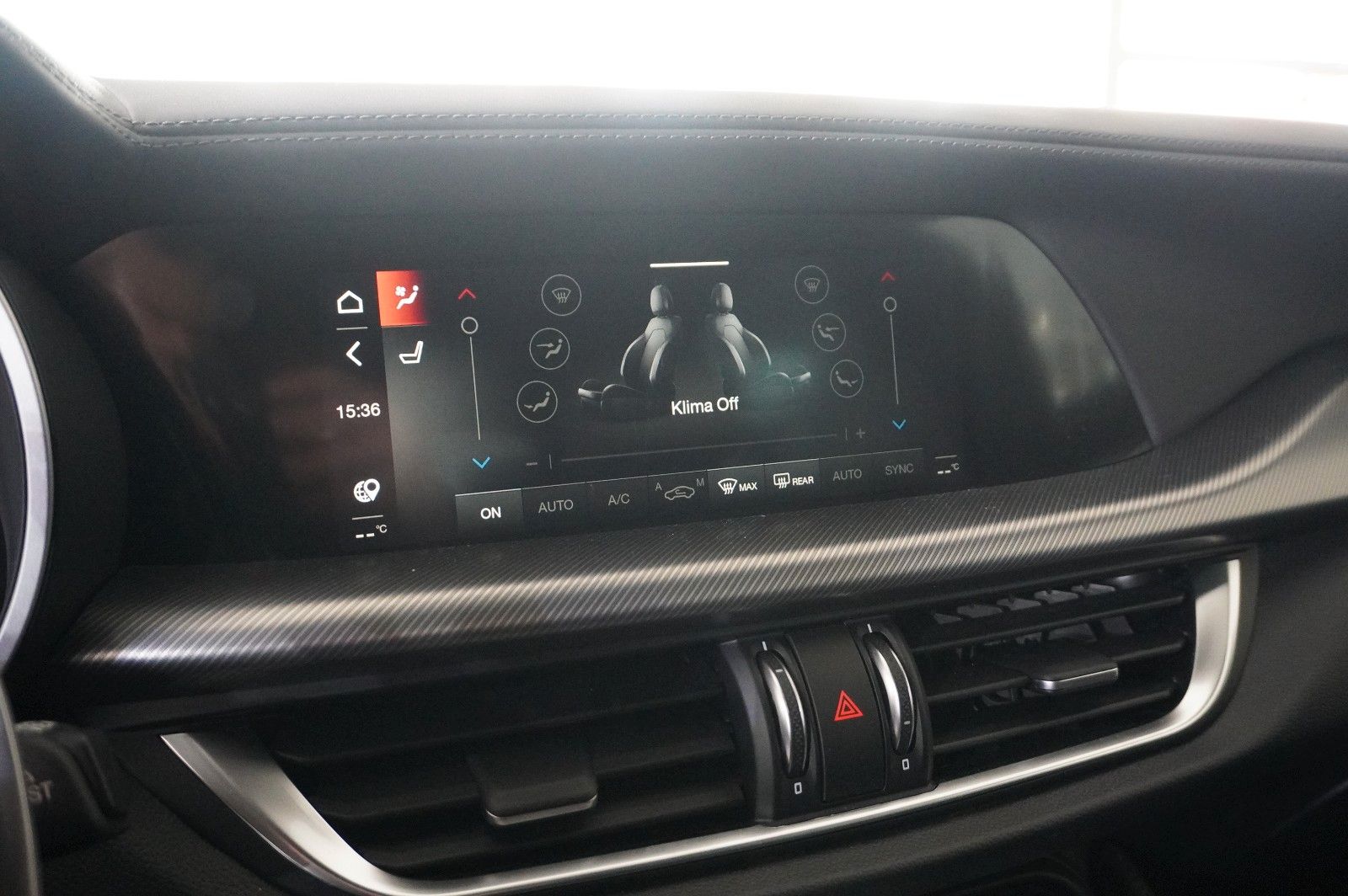 Fahrzeugabbildung Alfa Romeo Stelvio 2.2D VELOCE Q4 NAVI/LED/KAMERA/MATRIX/SH
