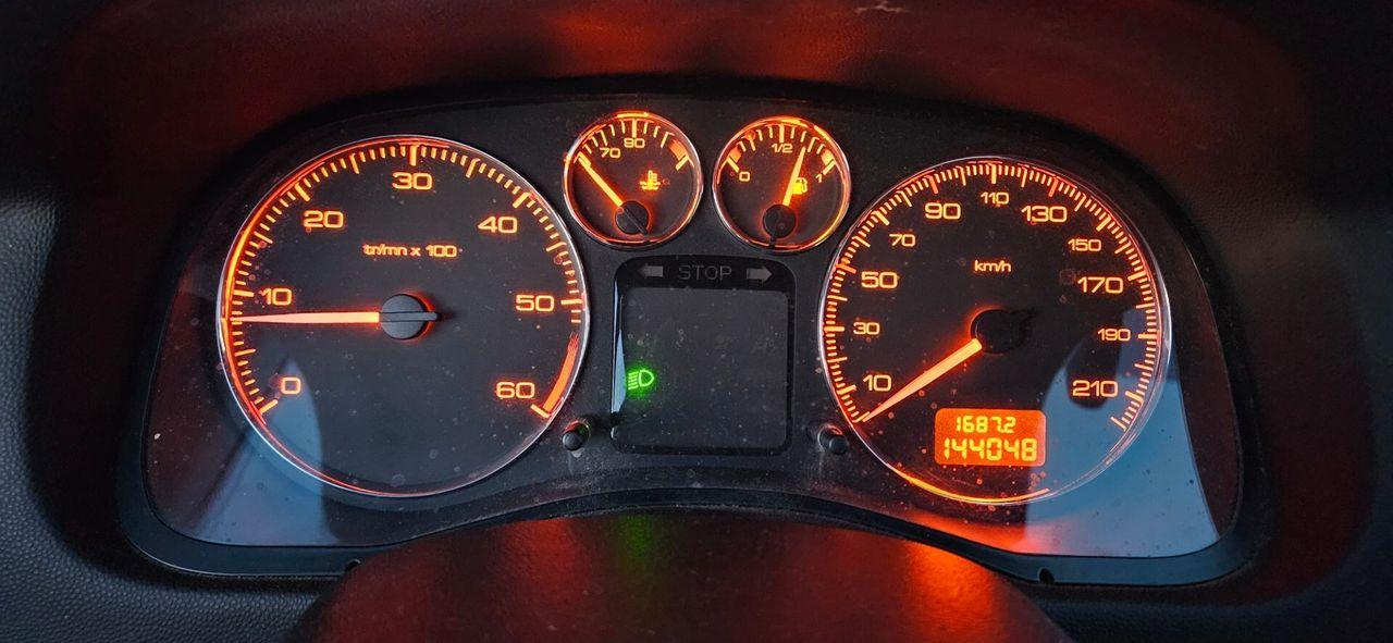 Peugeot 307 2006 — photo 9
