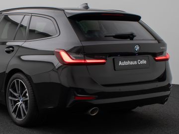 Fahrzeugabbildung BMW 320e Advantage DAB HiFi PDC AHK Alarm LED Sport