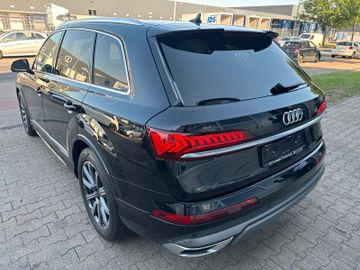 Audi Q7 - 2
