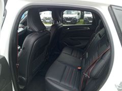 Fahrzeugabbildung Arkana R.S. Line 1.6 E-TECH Hybrid 145 EU6d