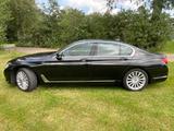 BMW 730d xDrive-Massage- Sitzbel-Laser-HuD-Winterrei - BMW 7er Reihe von privat