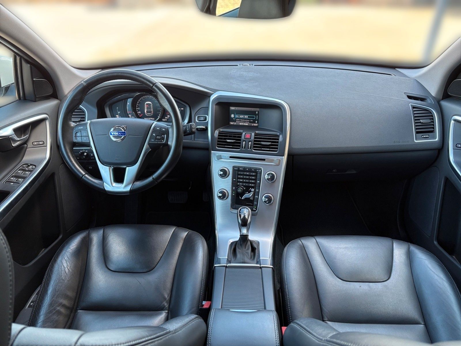 Fahrzeugabbildung Volvo XC60 Summum 2WD