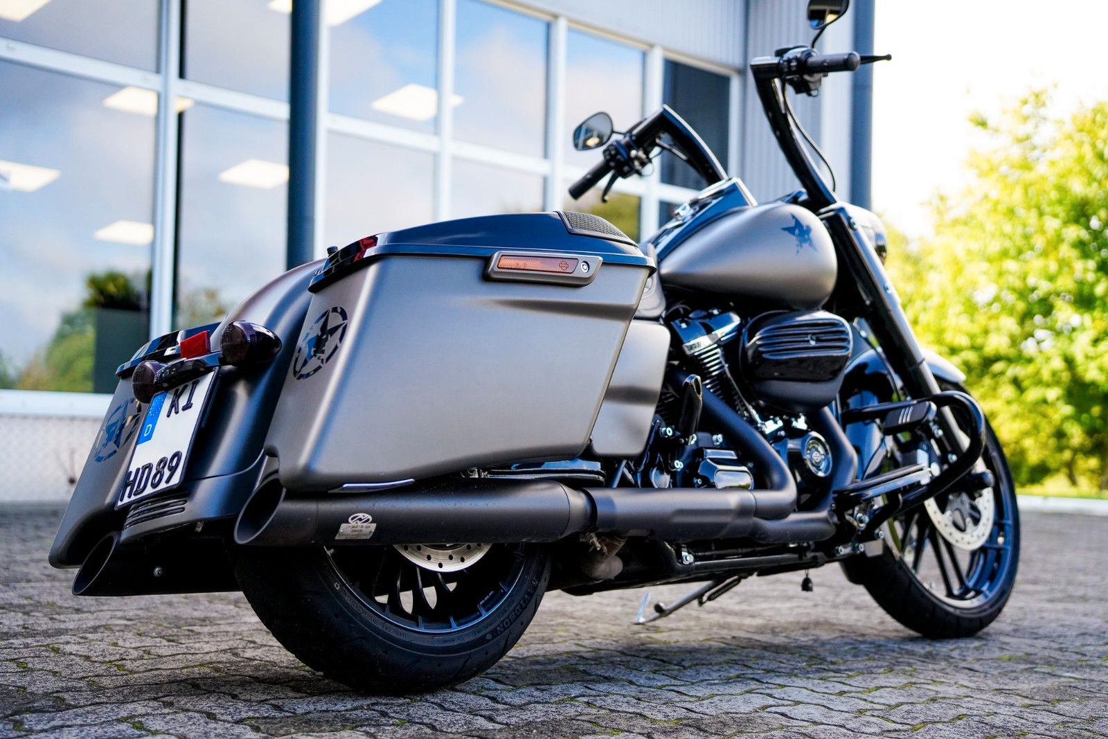 Fahrzeugabbildung Harley-Davidson FLHRXS ROAD KING SPECIAL 107 CUI - JEKILL&HYDE -
