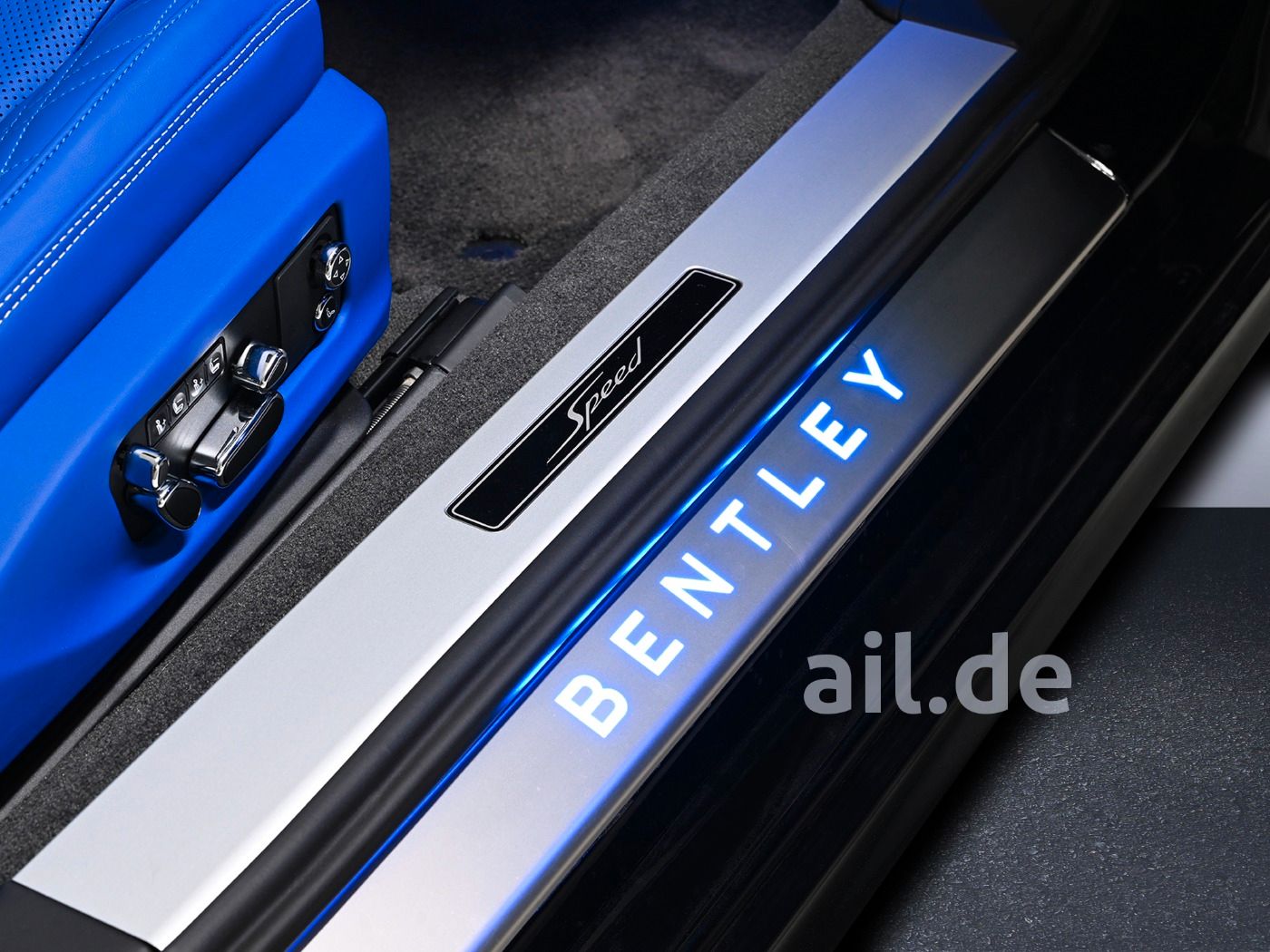 Bentley Continental GTC W12 Speed Blackline HUD MATRIX foto 18