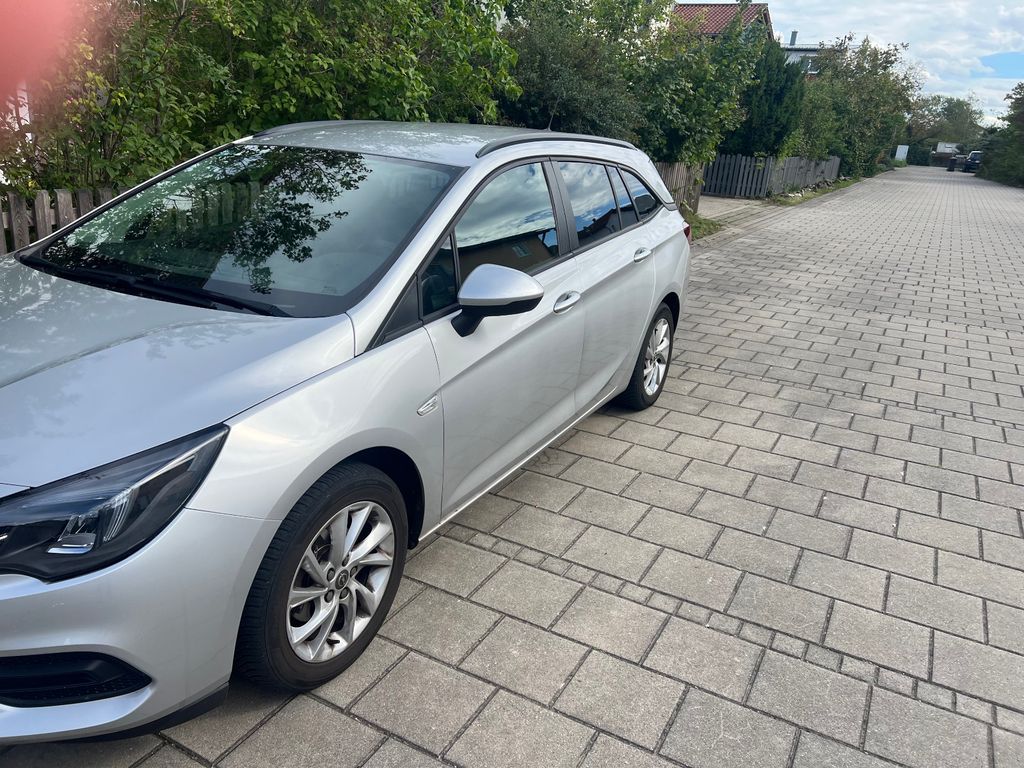 Image of Opel Astra