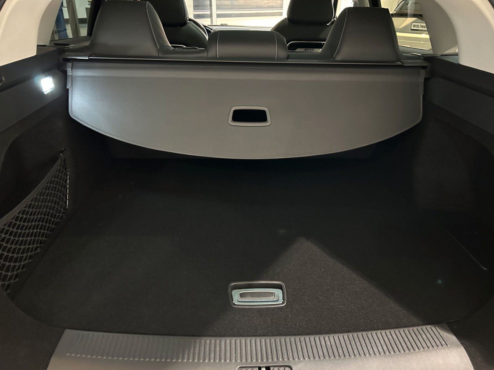 Fahrzeugabbildung MG Marvel R 70KWh Performance Leasing ab 389€ netto