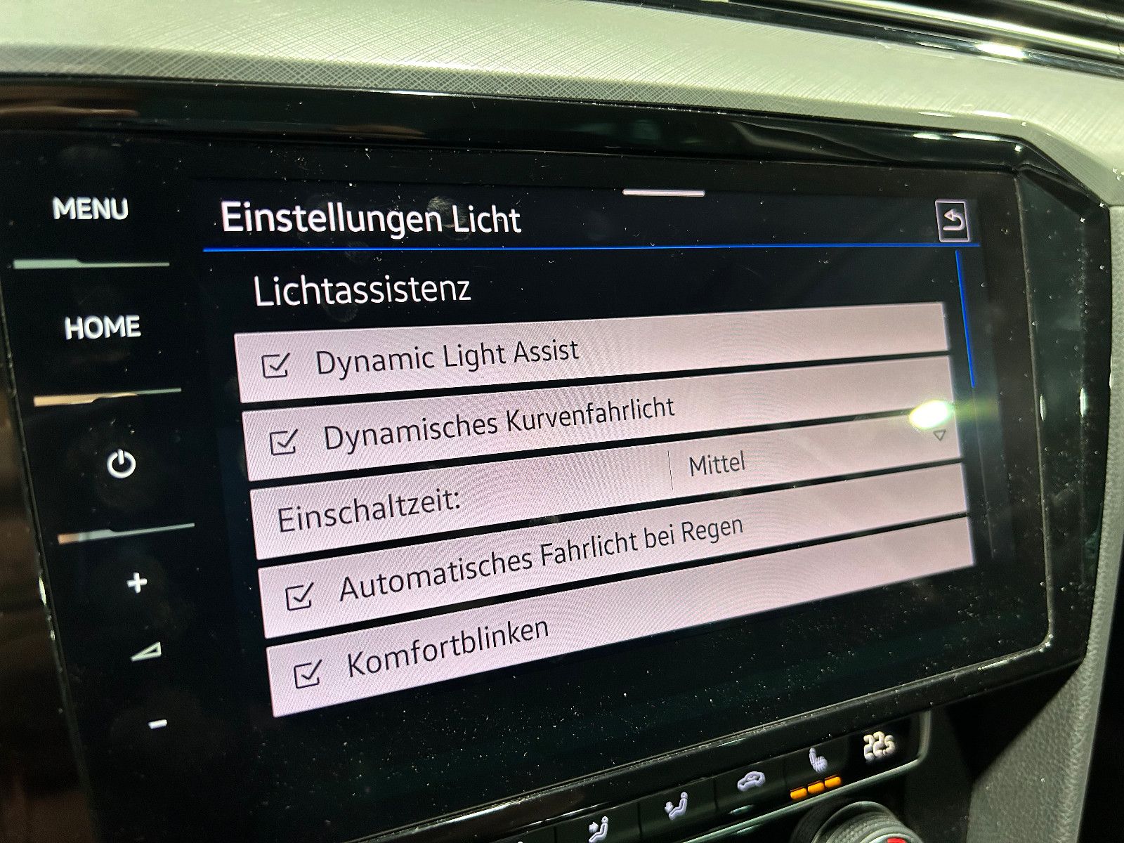 Fahrzeugabbildung Volkswagen Passat Variant GTE/APPLE/KAMERA/NAVI/ACC/8-FACH/