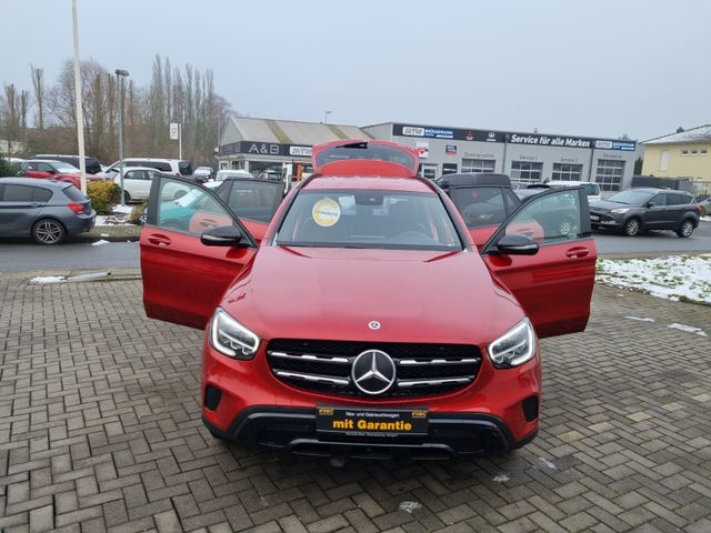 Mercedes-Benz GLC 200  4Matic NAVI,KAMERA,AHK,SHZ,PDC,1.HAND,