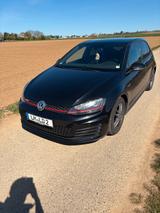 Volkswagen Golf 2.0 TSI BMT GTI GTI - Volkswagen Golf: Leder, GTI