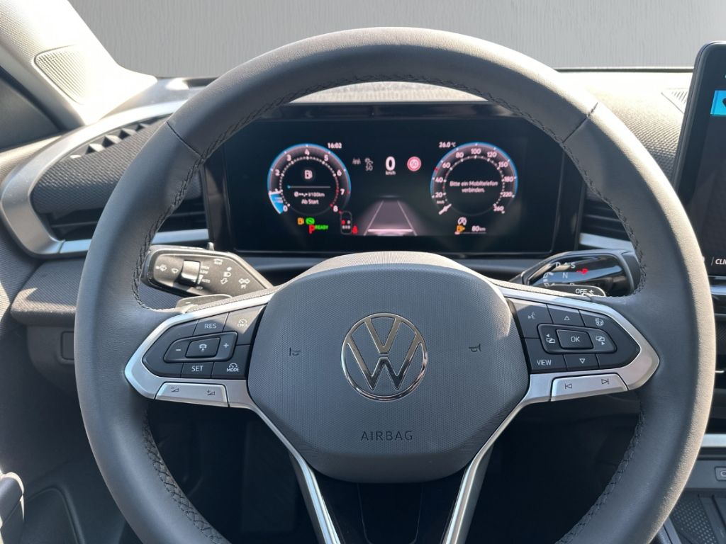 Volkswagen T-Roc - Bild 17
