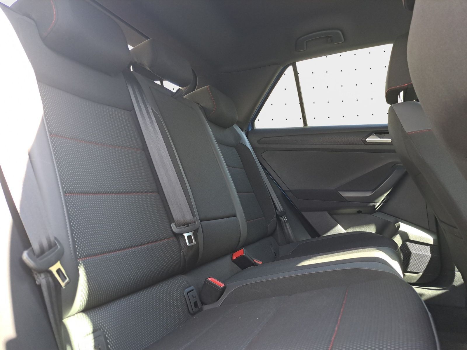 Volkswagen T-Roc - Bild 16
