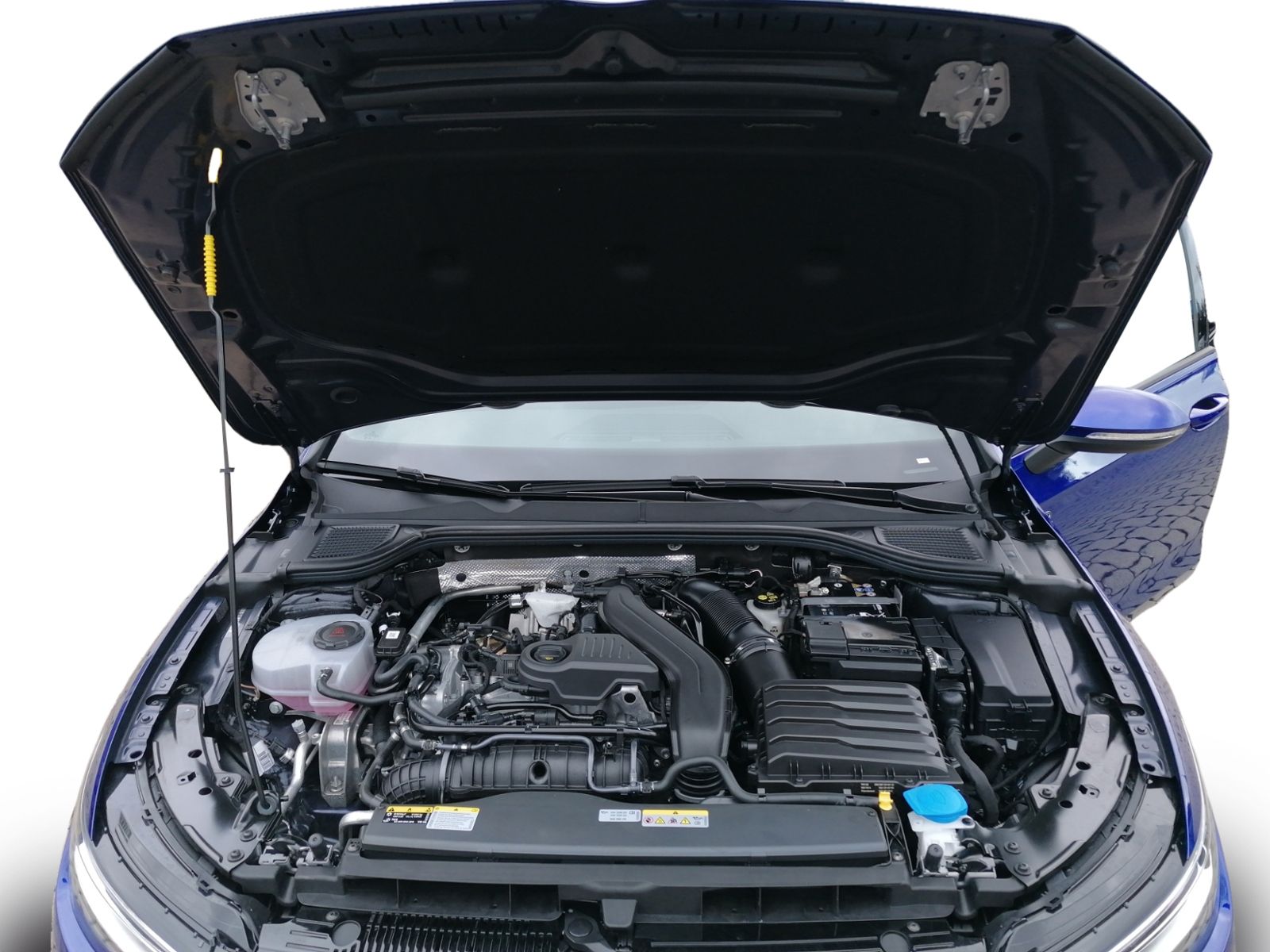 Golf VIII 1.5 TSI R Line KAMERA+NAVI