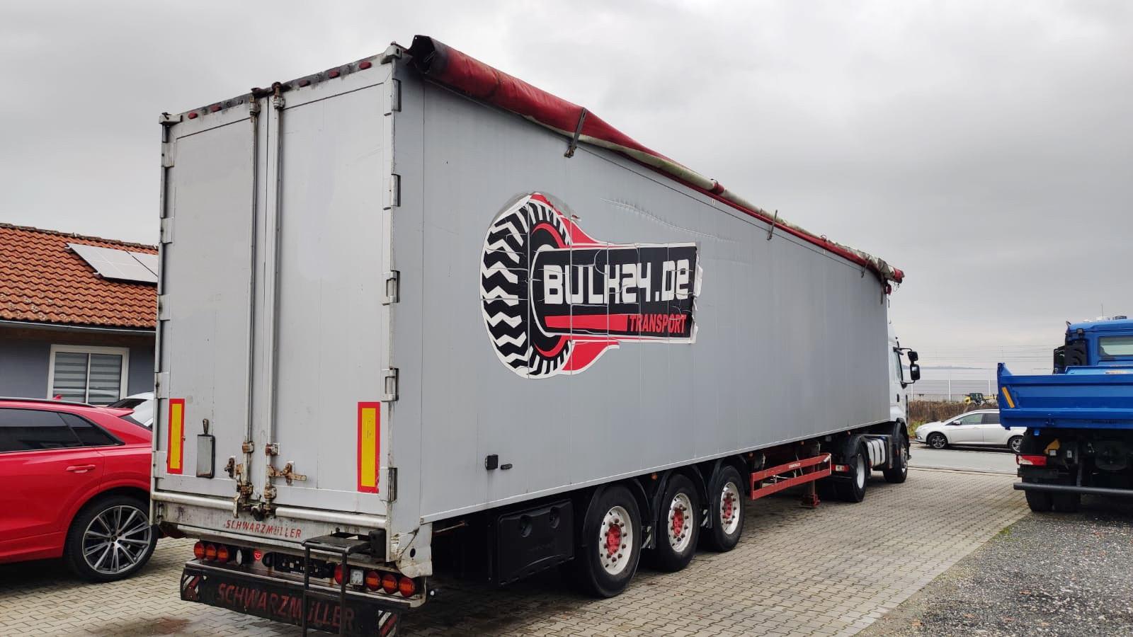 Schwarzmüller Schubboden 92 cbm  Stirnwandtür Smartboard Alcoa