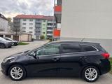 Kia cee'd Sportswagon 1.6 GDI FIFA World Cup Edt... - schwarze Kia cee'd Sportswagon