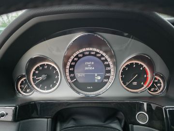Mercedes E 350 - 9