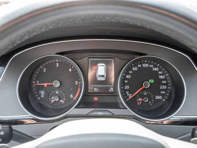 Passat Variant 2.0 TDI DSG Business ACC LED PANO
