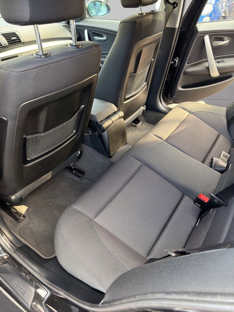 Fahrzeugabbildung BMW 118 1 Limousine*2.Hand*Automatik*Xenon*