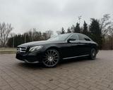 Mercedes-Benz E220D 9G (Abgedunkelte Scheiben) - Mercedes-Benz E 220 Gebrauchtwagen in Frankfurt
