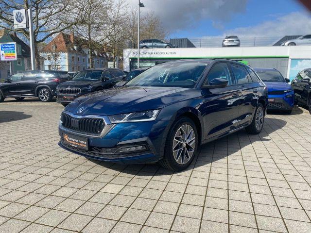 Skoda Octavia Combi 2.0 TDI DSG Tour LED Kessy CarPlay