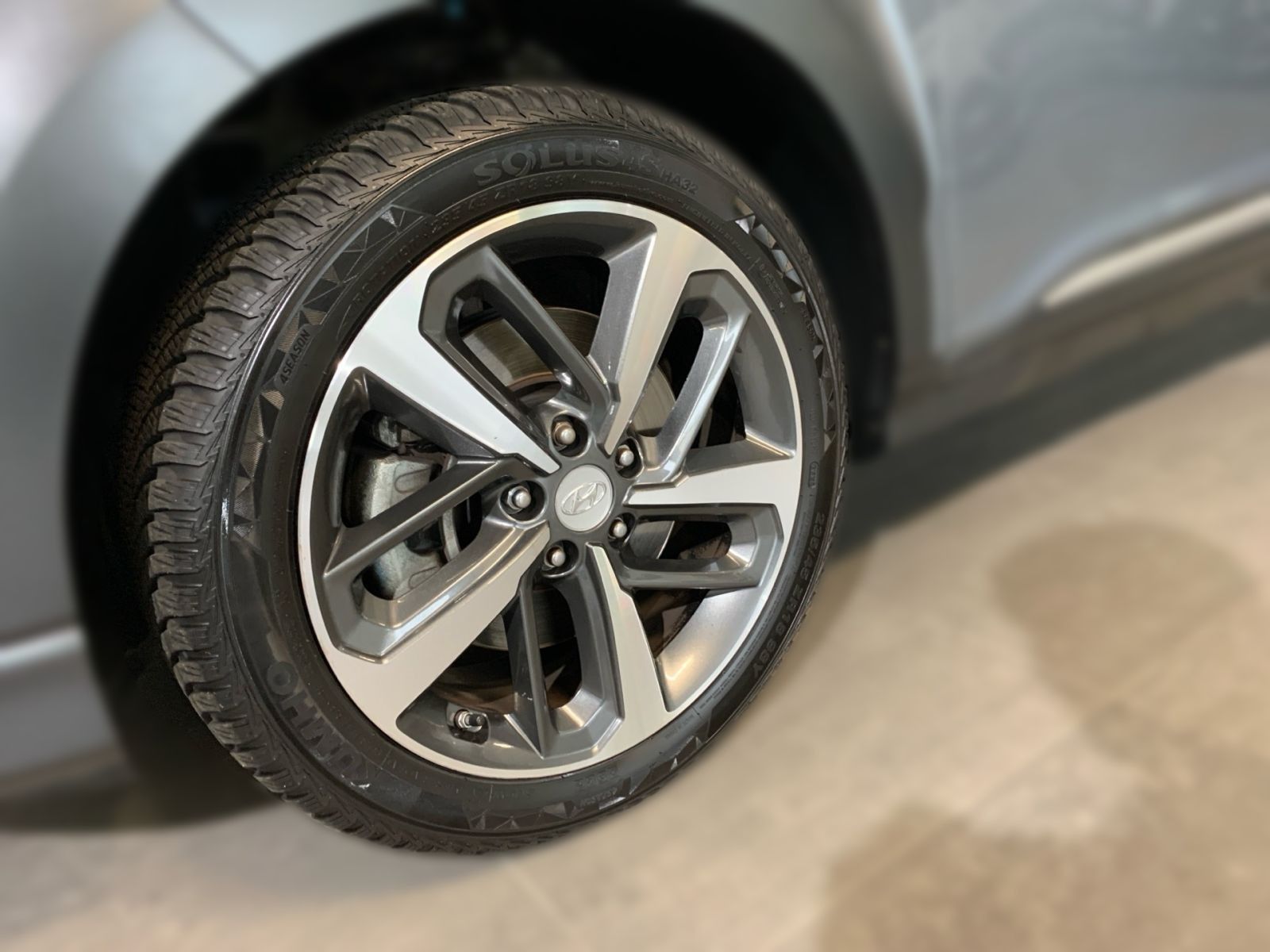 Fahrzeugabbildung Hyundai KONA 1.6 T-GDI 7-DCT Premium Leder Navi