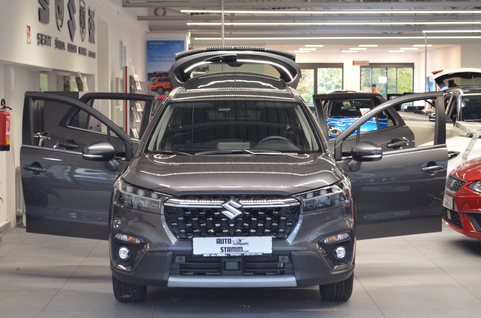 Fahrzeugabbildung Suzuki (SX4) S-Cross 1.5 DUALJET Hybrid Comfort AGS