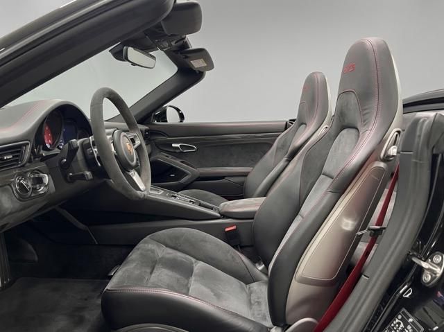 Porsche PORSCHE 991 911 3.0 Carrera GTS 4 Cabriolet imagem 3