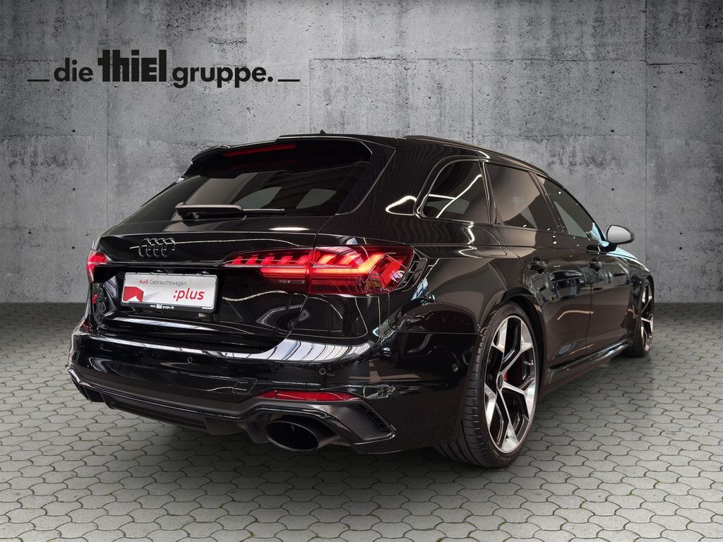 Audi RS4 - Bild 6