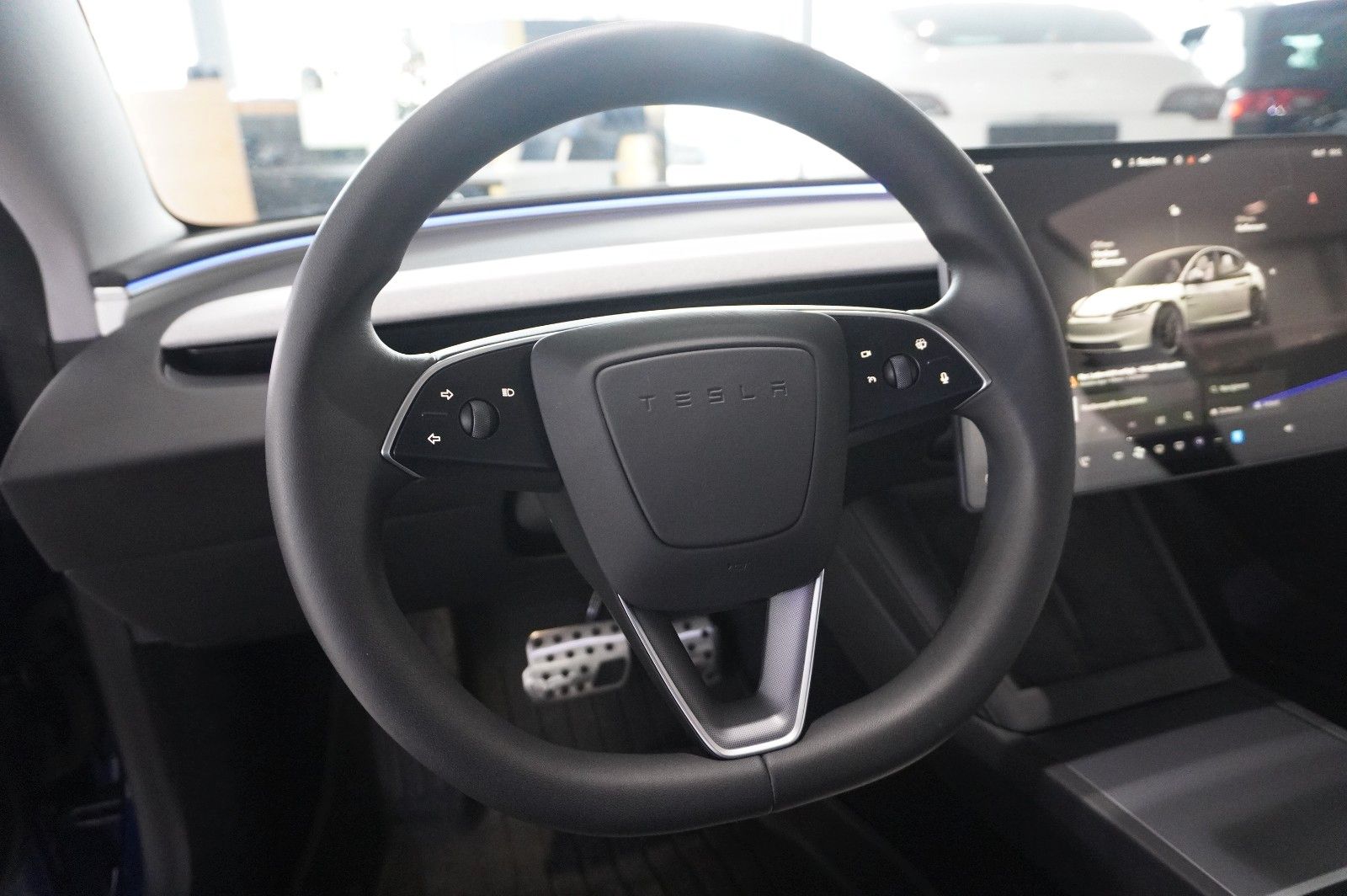 Fahrzeugabbildung Tesla Model 3 HIGHLAND DUAL-MOTOR NAVI/LED/KAMERA/AMD