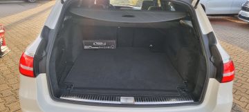 Bild 8 Mercedes-Benz E 63 AMG S 4Matic T-Modell PanoNight-Paket