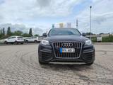 Audi Q7 3.0 TDI (DPF) quattro V12 Ausstattung - Audi: V12 TDI