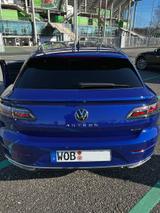 Volkswagen Arteon Shootingbrake R-Line 2.0 TDI 147kW DSG 4M - Volkswagen Arteon mit Diesel-Antrieb: Blau, Kombi