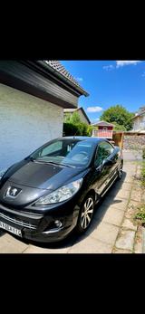 Peugeot 207 CC Roland Garros 120 Automatik Roland Garros - gebrauchte Peugeot 207 aus dem Jahr 2012