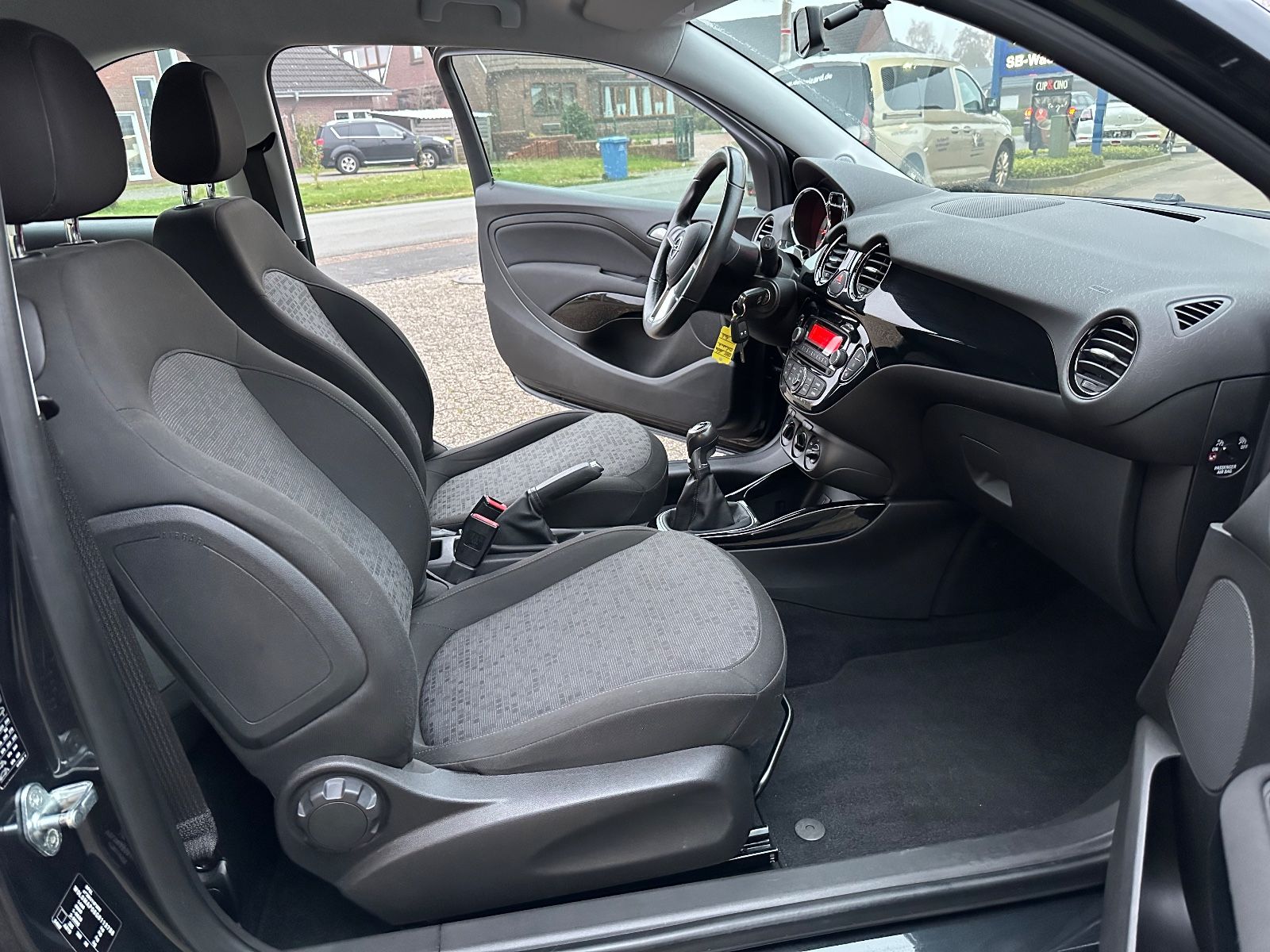 Fahrzeugabbildung Opel Adam 1.4 Jam SHZG/GRA/BT/GJR