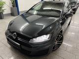 Volkswagen Golf VII 2.0 TDI*GTD*BI-XN*ACC*KAMR*PAN*KEYL*NAV - Volkswagen Golf mit Diesel-Antrieb: Automatik