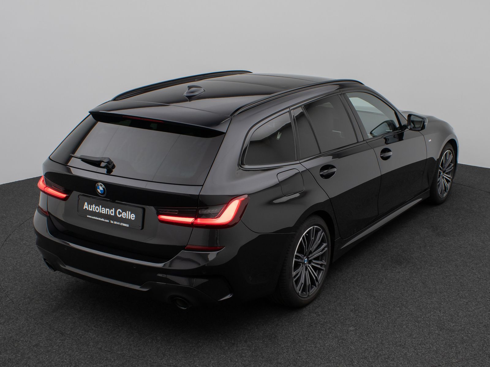 Fahrzeugabbildung BMW 320d M Sport Panorama Laser Kamera HUD DAB HiFi