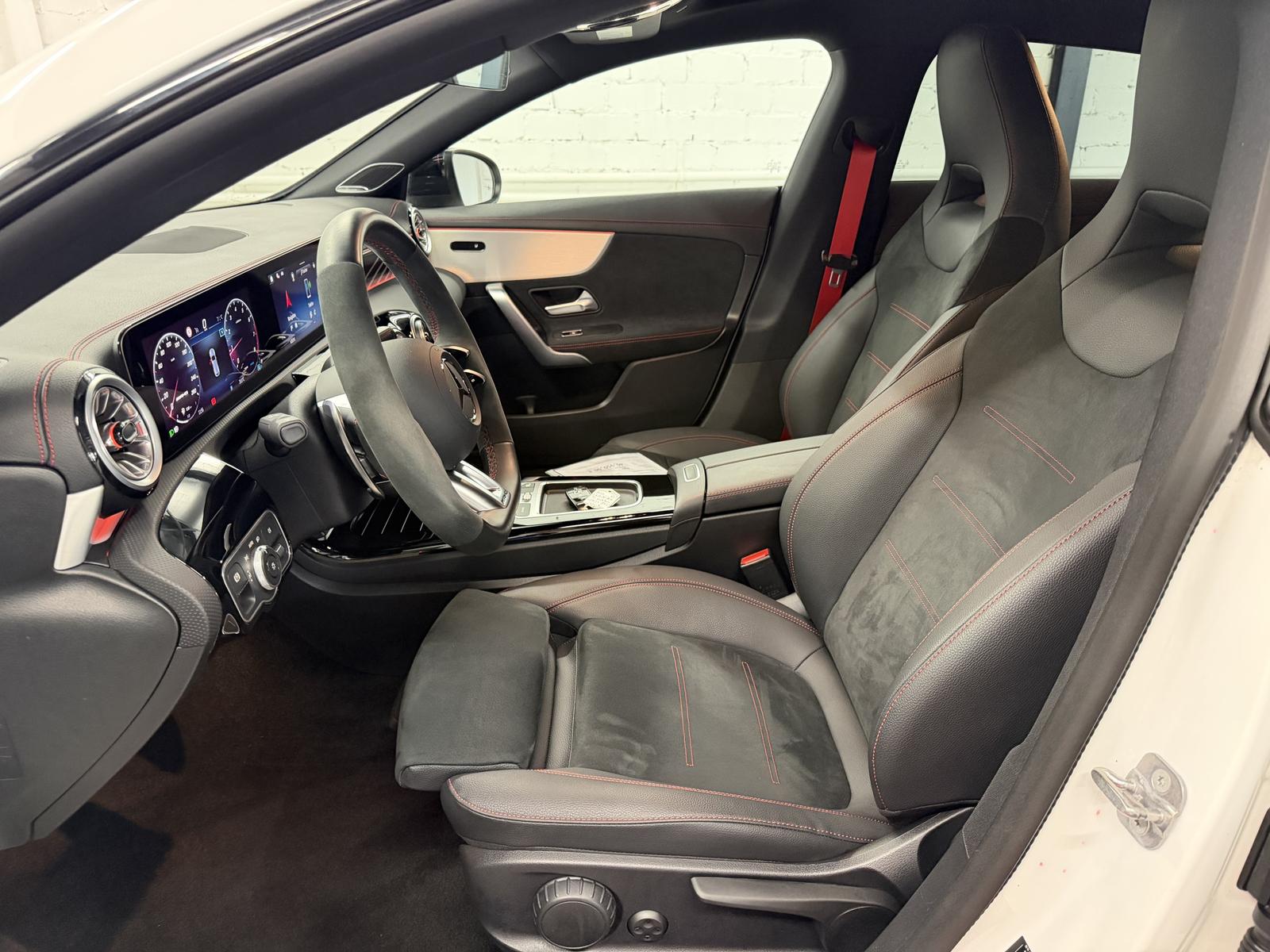 Mercedes-Benz CLA 35 AMG Shooting Brake 4M Speedshift 8G-DCT