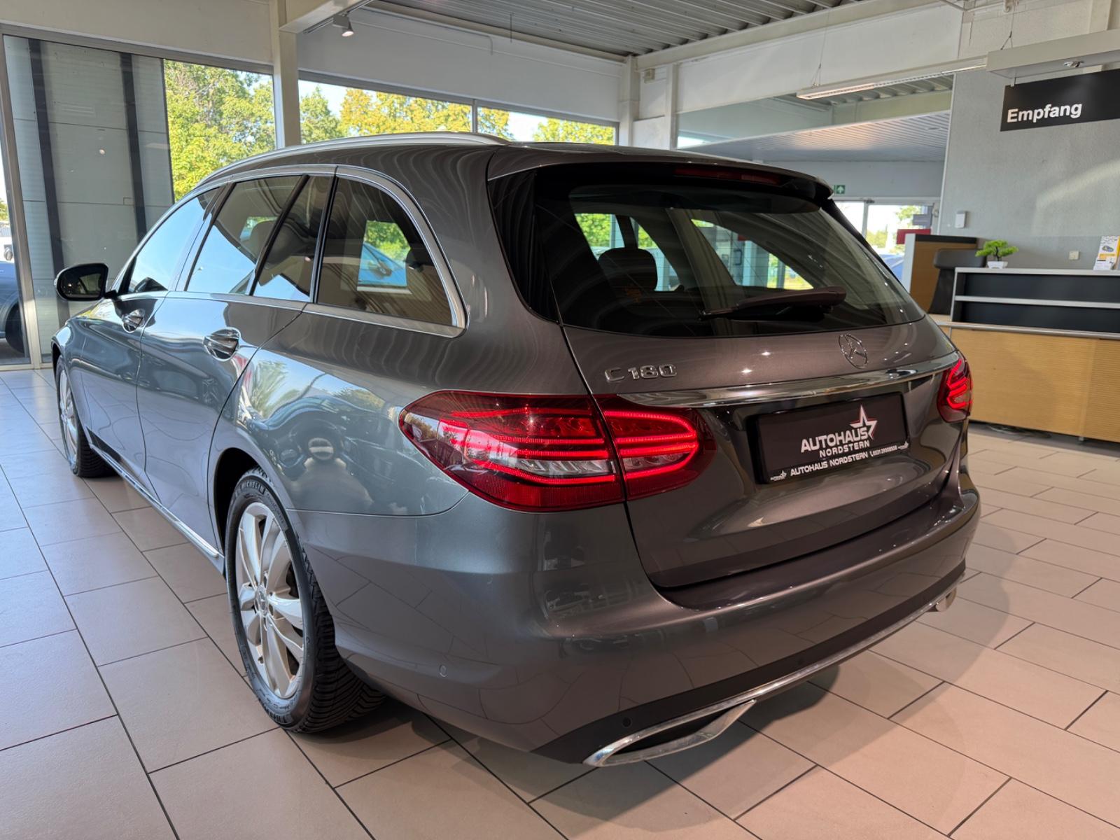 Mercedes-Benz CT 180 RFK*SZH*