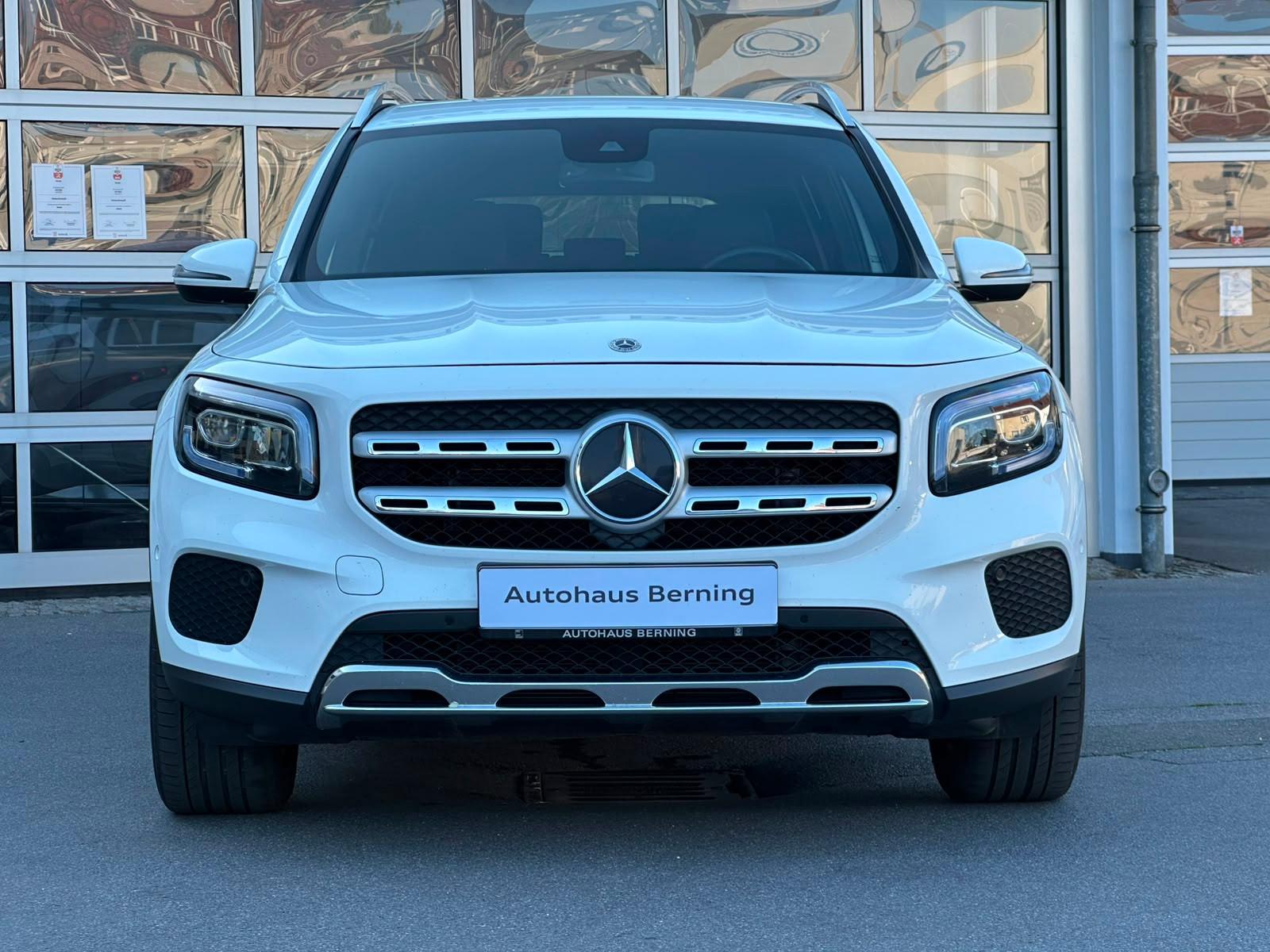 Mercedes-Benz GLB 200d MBUX DISTRONIC KAMERA AHK 7 SITZER