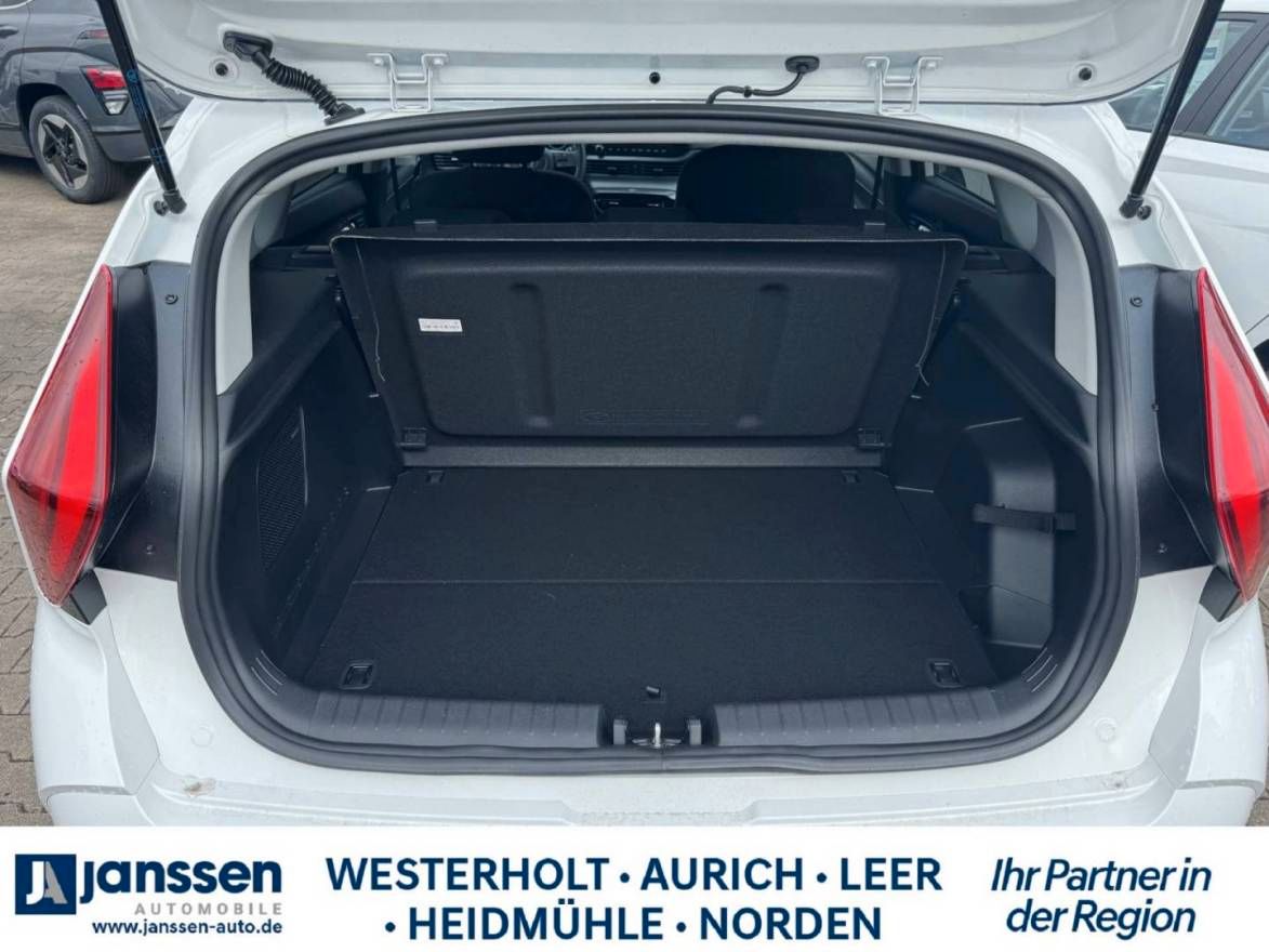 Fahrzeugabbildung Hyundai BAYON Prime Navi PDC Klimaautomatik Bose Smart K