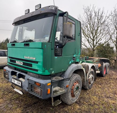 Iveco Eurotrakker 340E42 8x4 big axel full steel manua