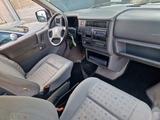 Volkswagen T4 Caravelle 2.5 TDI Klimaautomatik 8-Sitzer - VW T4 Caravelle von 2001