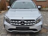 Mercedes-Benz GLA 180 - - Mercedes-Benz GLA 180 in Dortmund