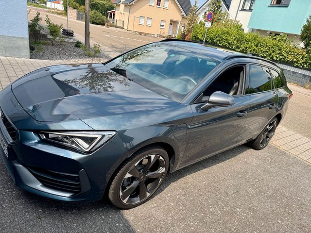 Andere CUPRA Leon Sportstourer Hybrid Top Zustand
