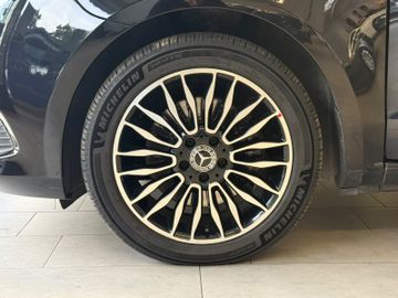 Mercedes V 250 - 7