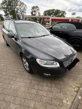 Volvo V70 Kombi Kinetic. - Volvo V70 aus 2014
