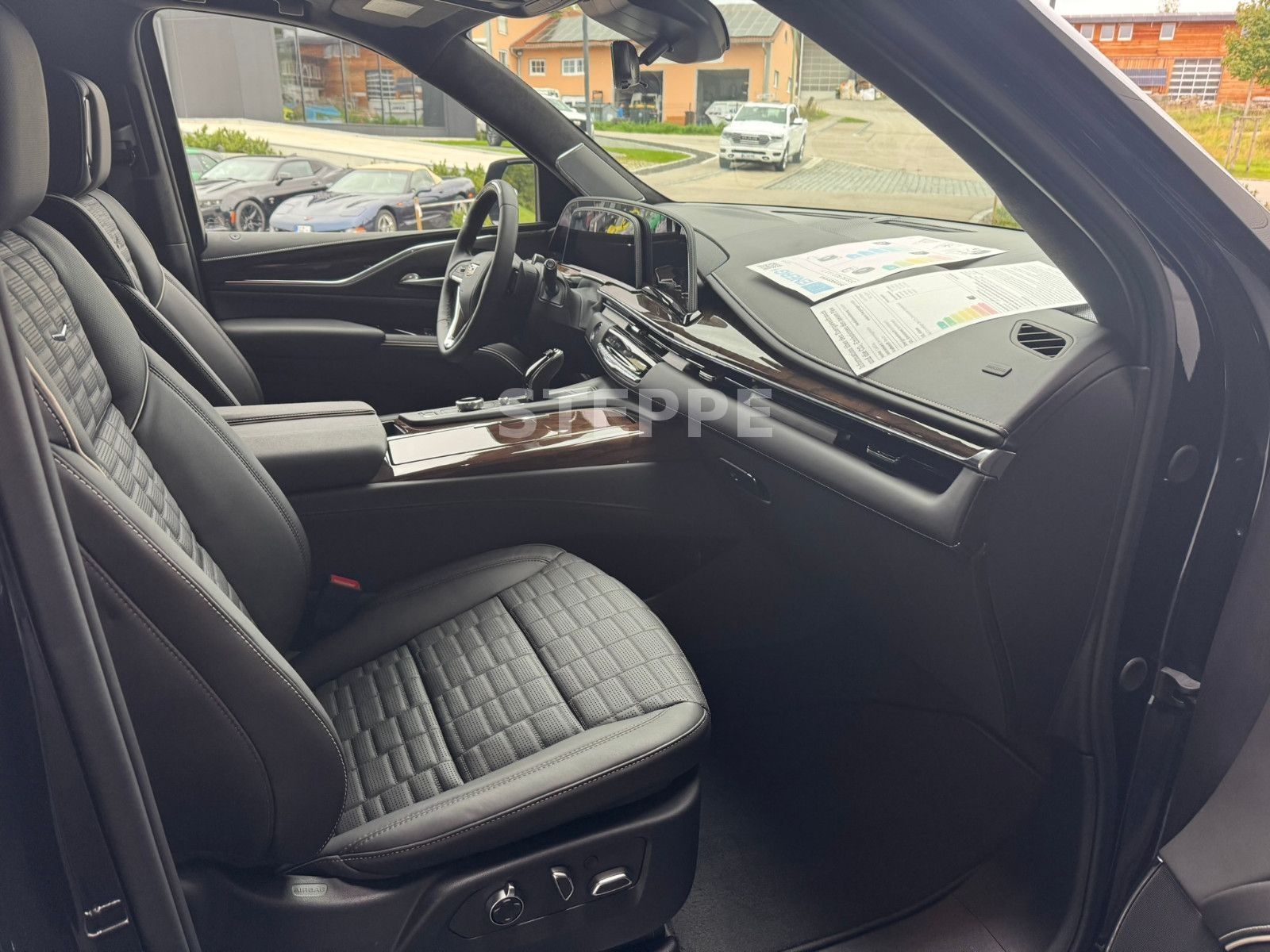 Cadillac Escalade 6.2 V8 ESV Sport Platinum EU-Navi AHK