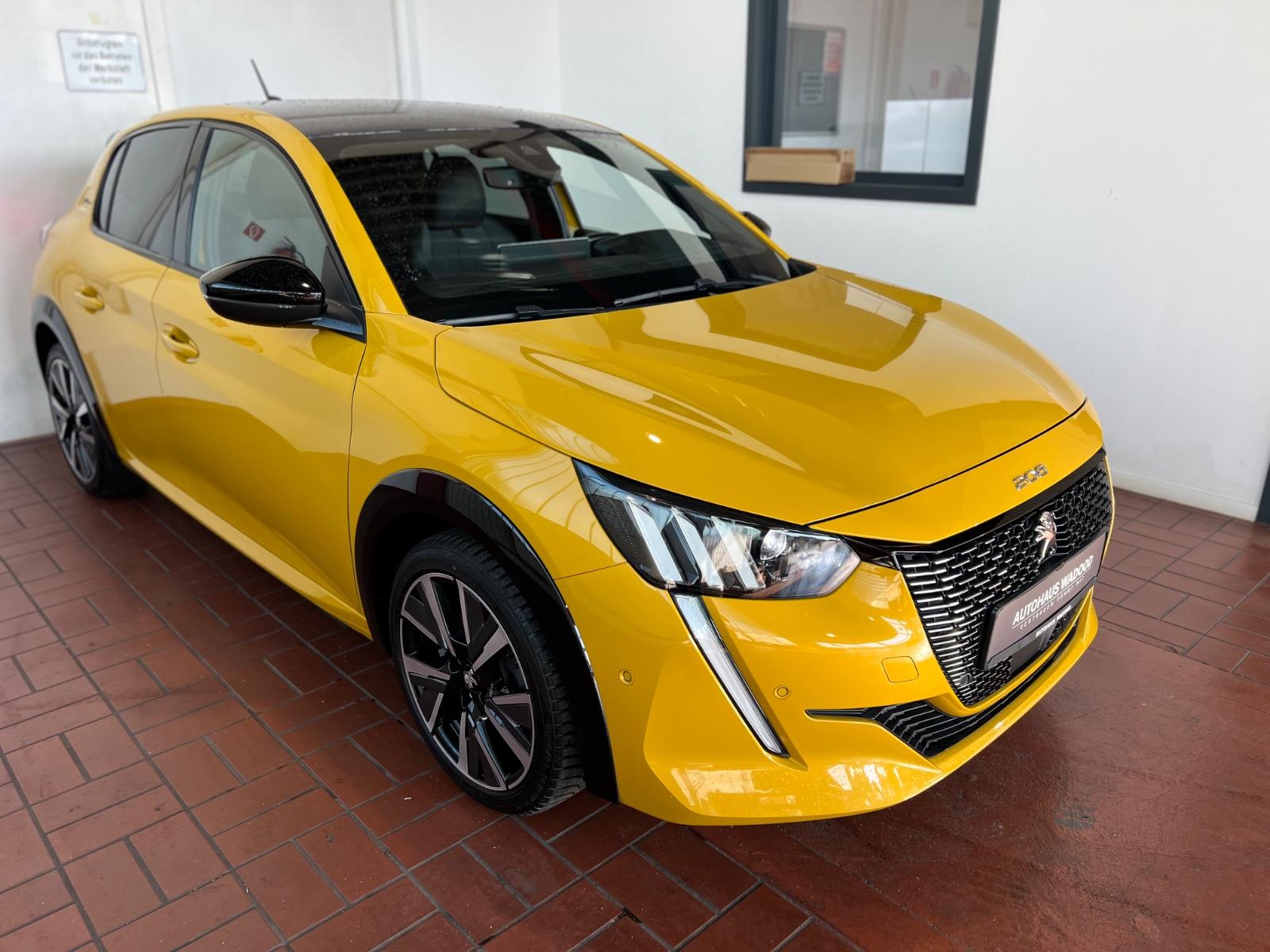 Peugeot 208 1.2 GT-Line/2.Hd/Autom./Kamera/ACC/Navi/Shz