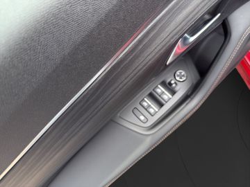 Peugeot 508 1.6 PureTech 225 First Edition 360+Kam.+LED