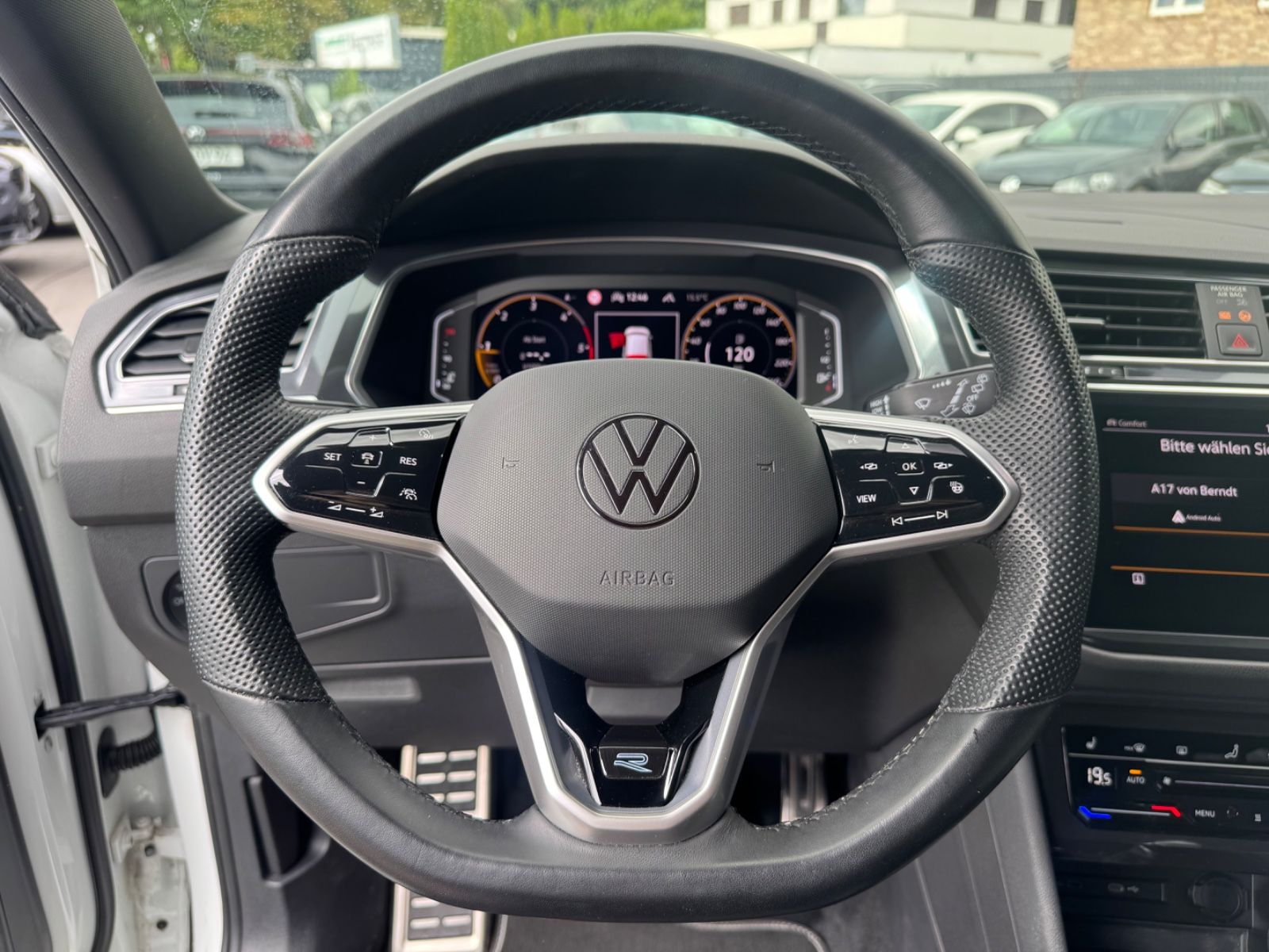Volkswagen Tiguan Allspace R-Line 4Motion *7-SITZER/STHZ* foto 14